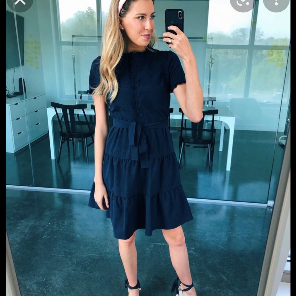 Gal Meets Glam Navy Tiered Midi Dress with Belt - Picture 6 of 11